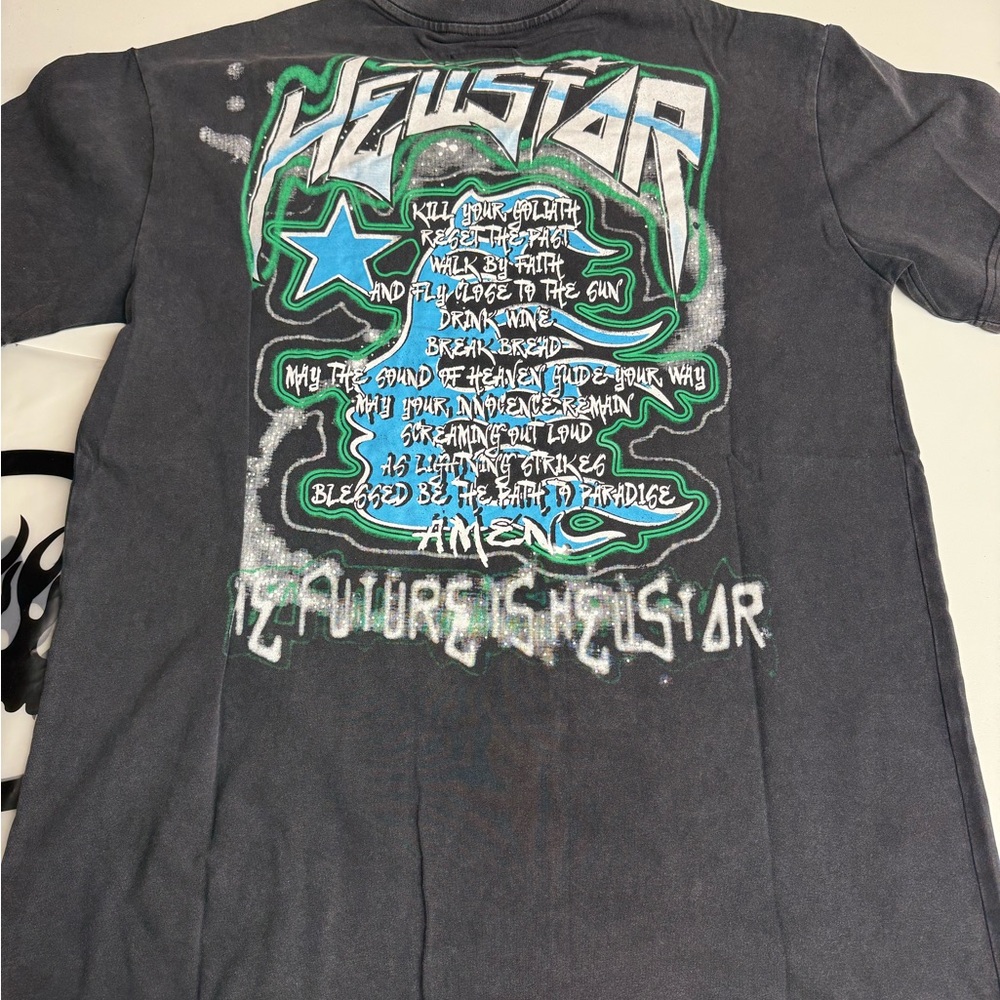 Gray Graphic Tee with Blue and White Design